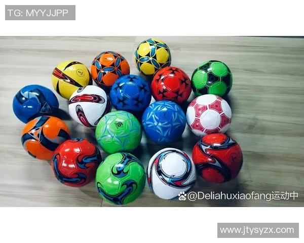 排球与足球的规则特点和比赛方式的全面对比分析